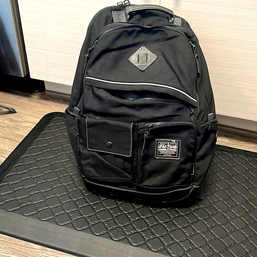 The earth backpack used 3 times
